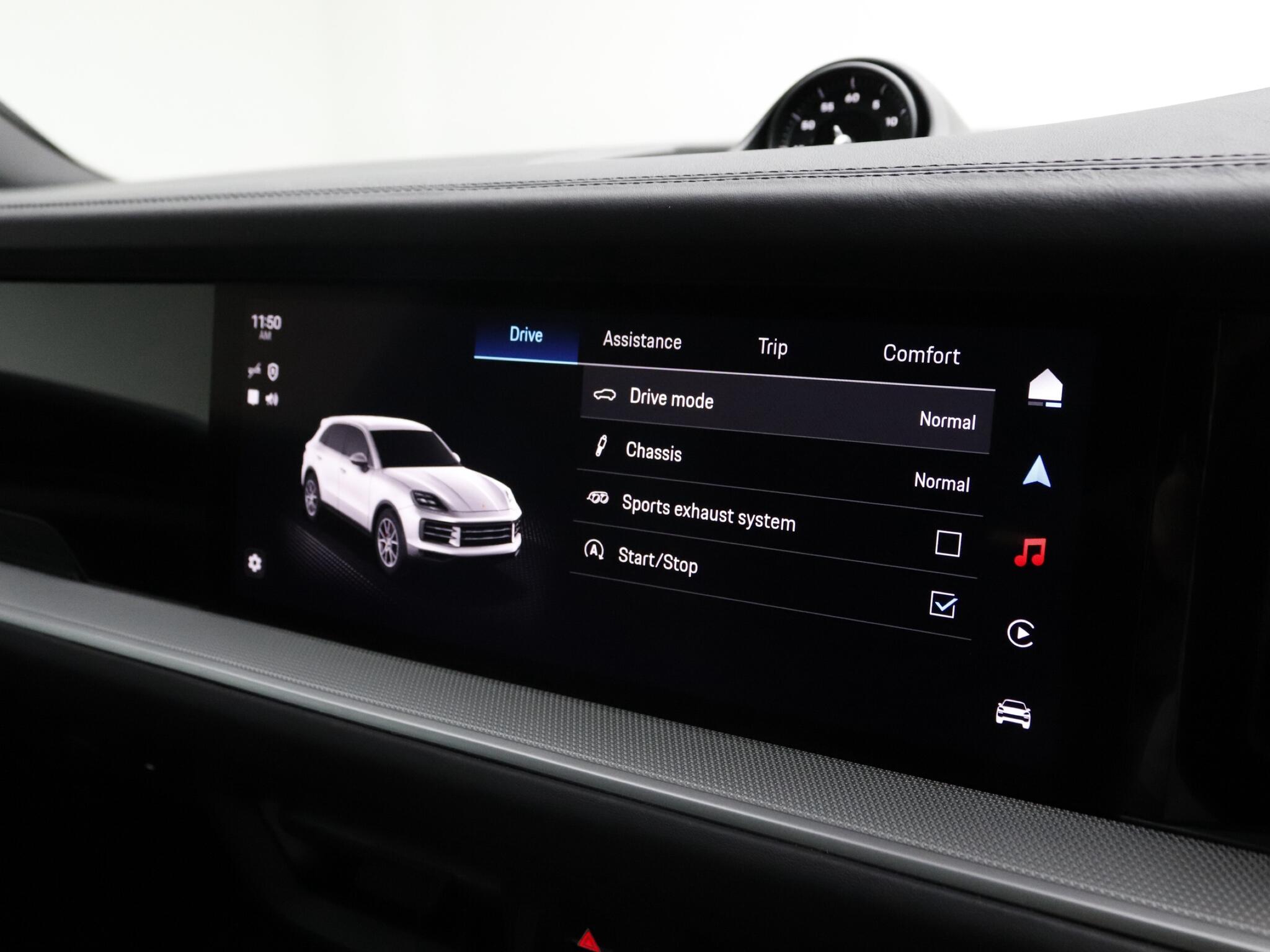 Porsche Cayenne view 36