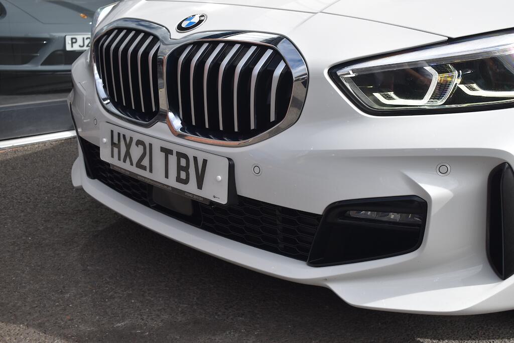 BMW 1 Series view 63
