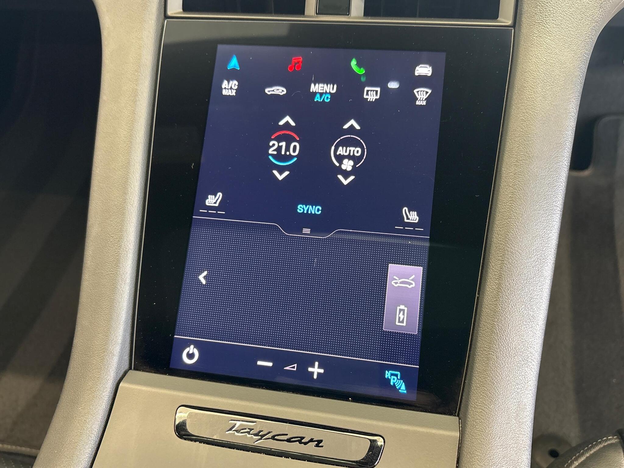 Porsche Taycan view 36