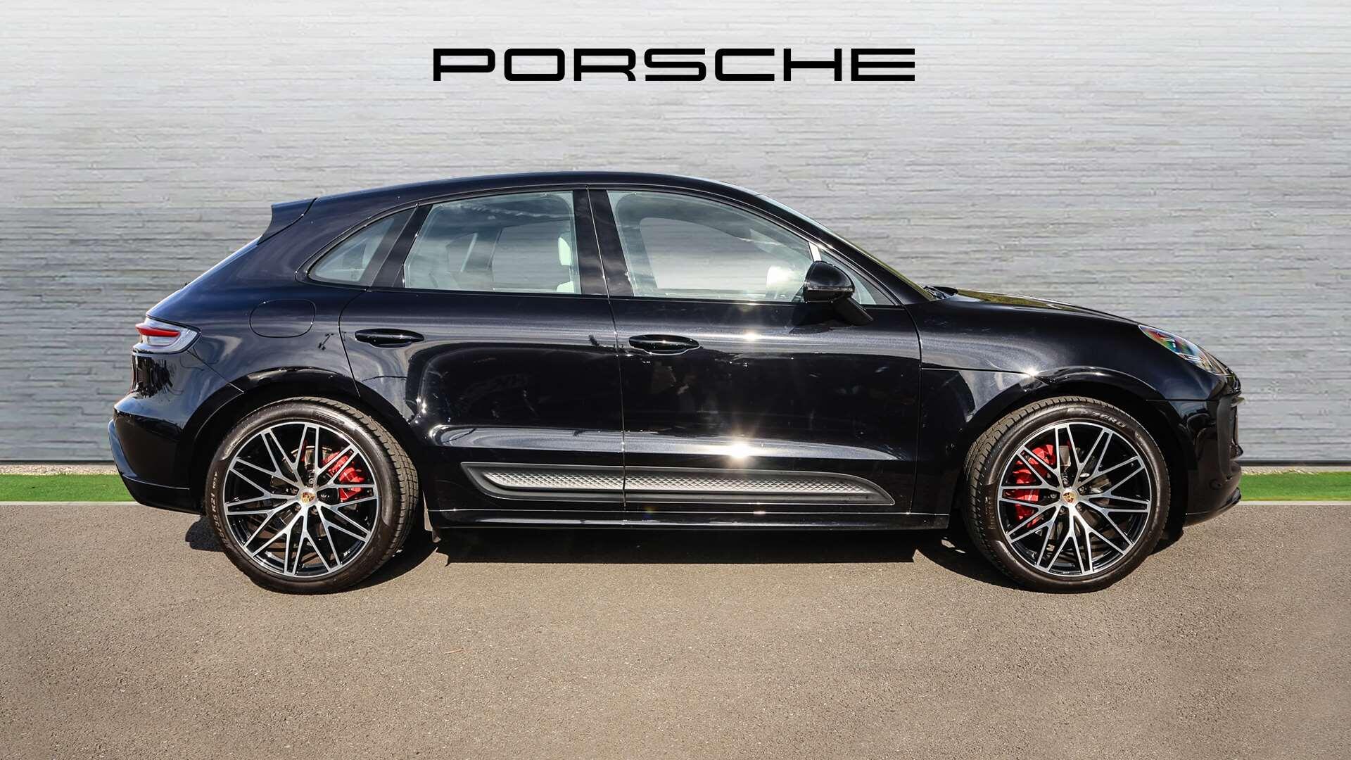 Porsche Macan view 7