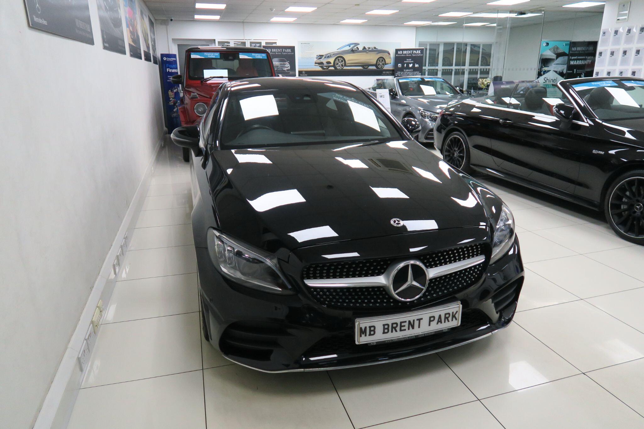 Mercedes-Benz C-Class view 4