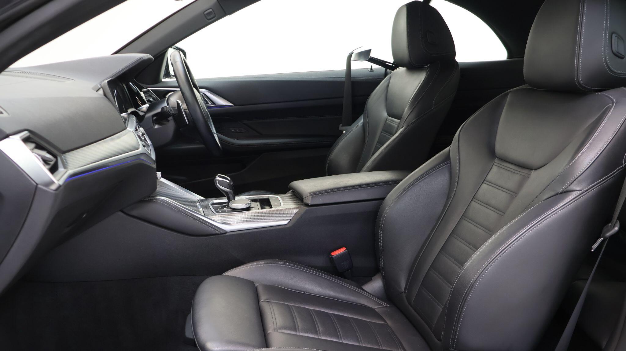 BMW 4 Series view 56