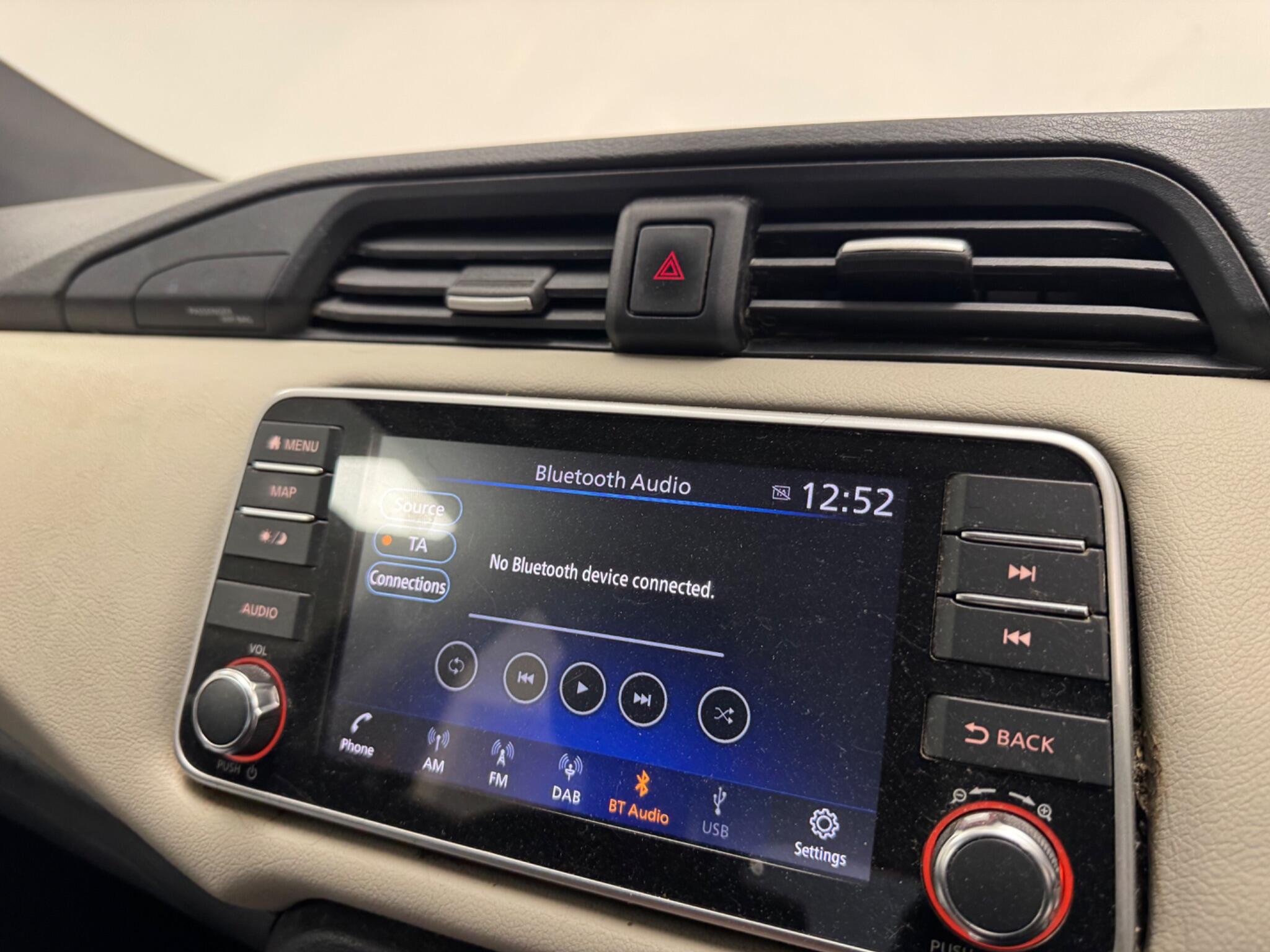 Nissan Micra view 11