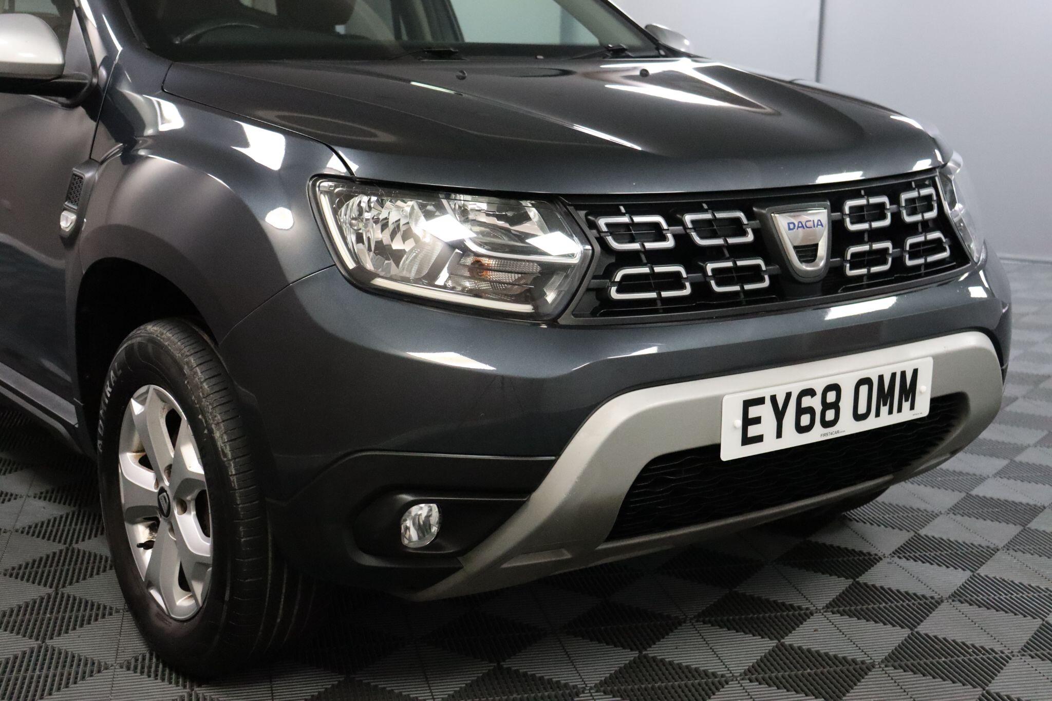 Dacia Duster view 26
