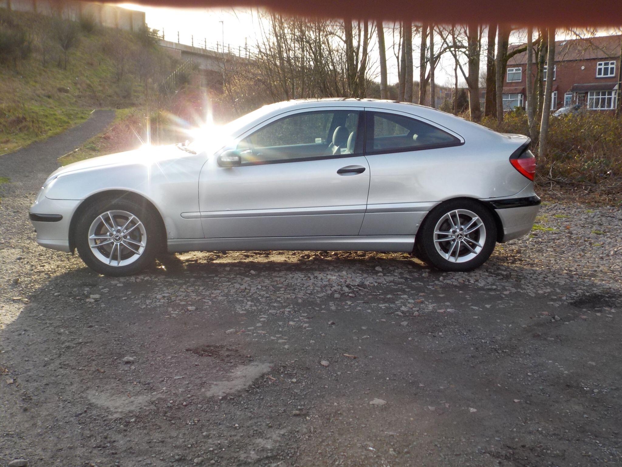 Mercedes-Benz C Class 2.0 C180 Sport 2dr