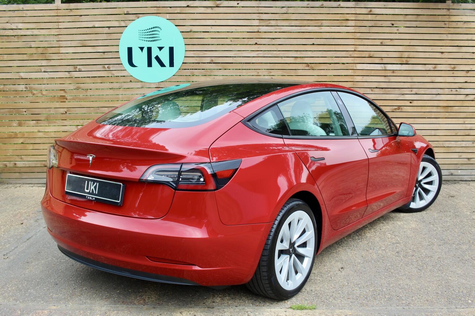Tesla Model 3 view 5