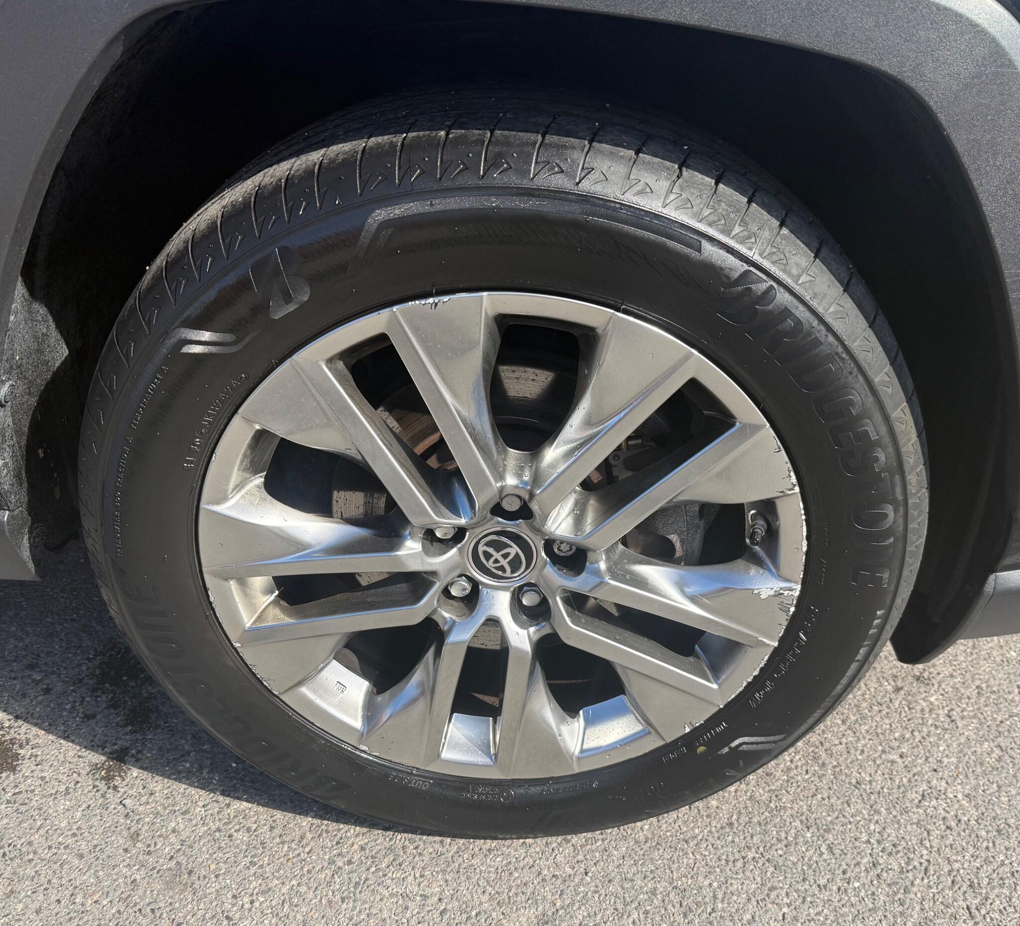 Toyota Rav4 view 30