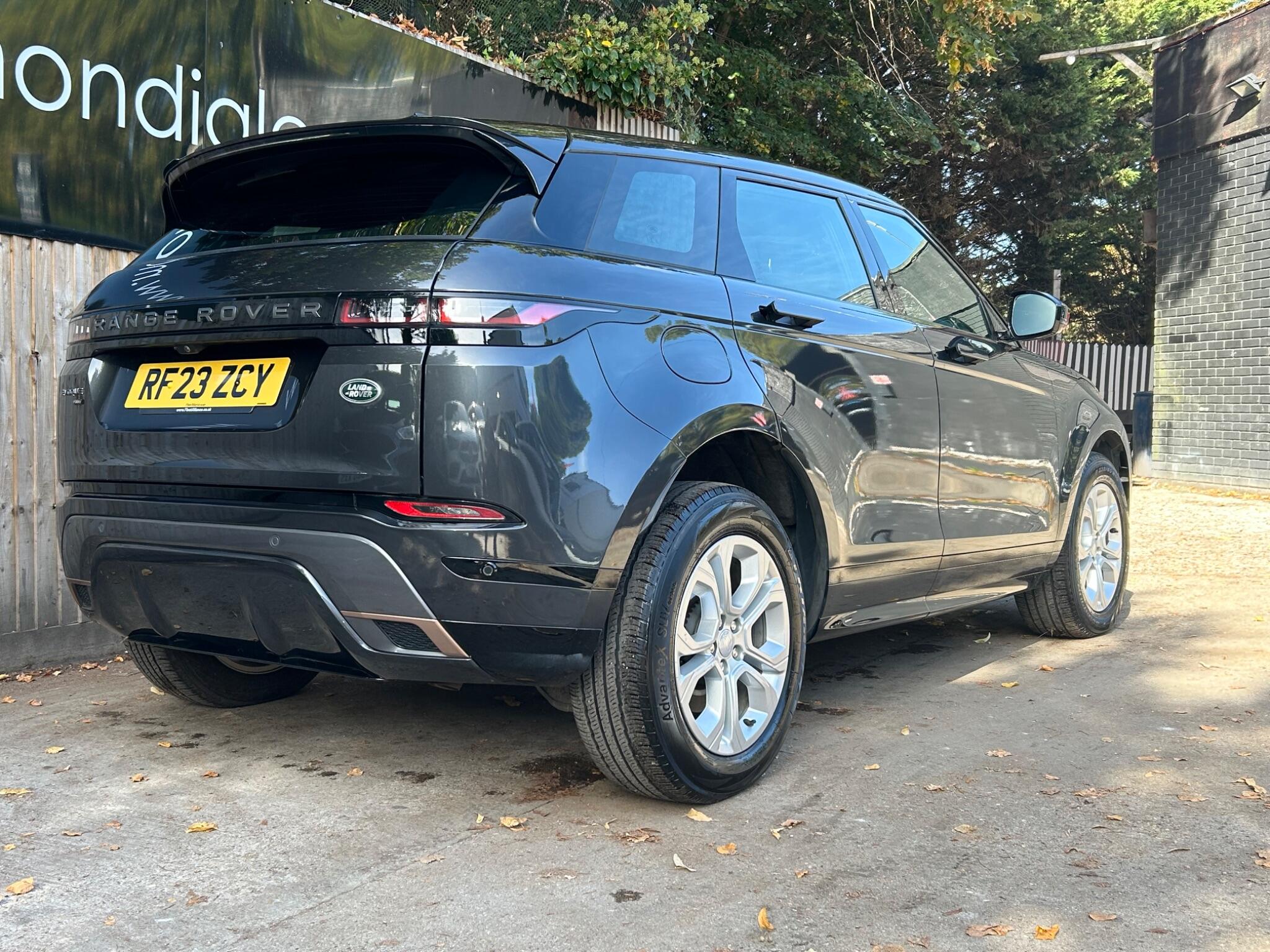 Land Rover Range Rover Evoque view 16