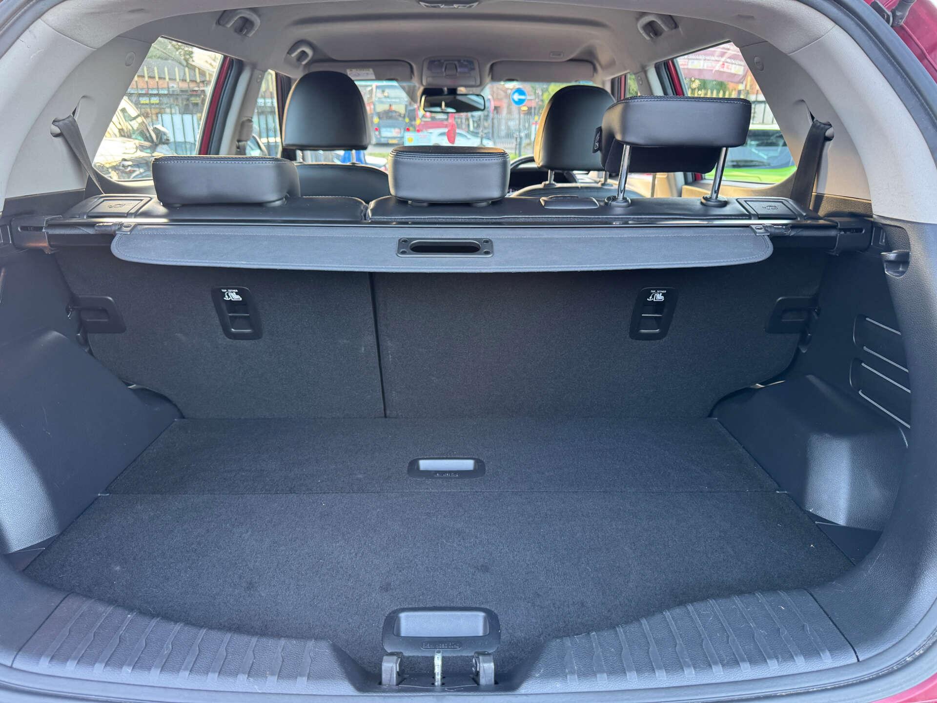 KGM Tivoli view 28