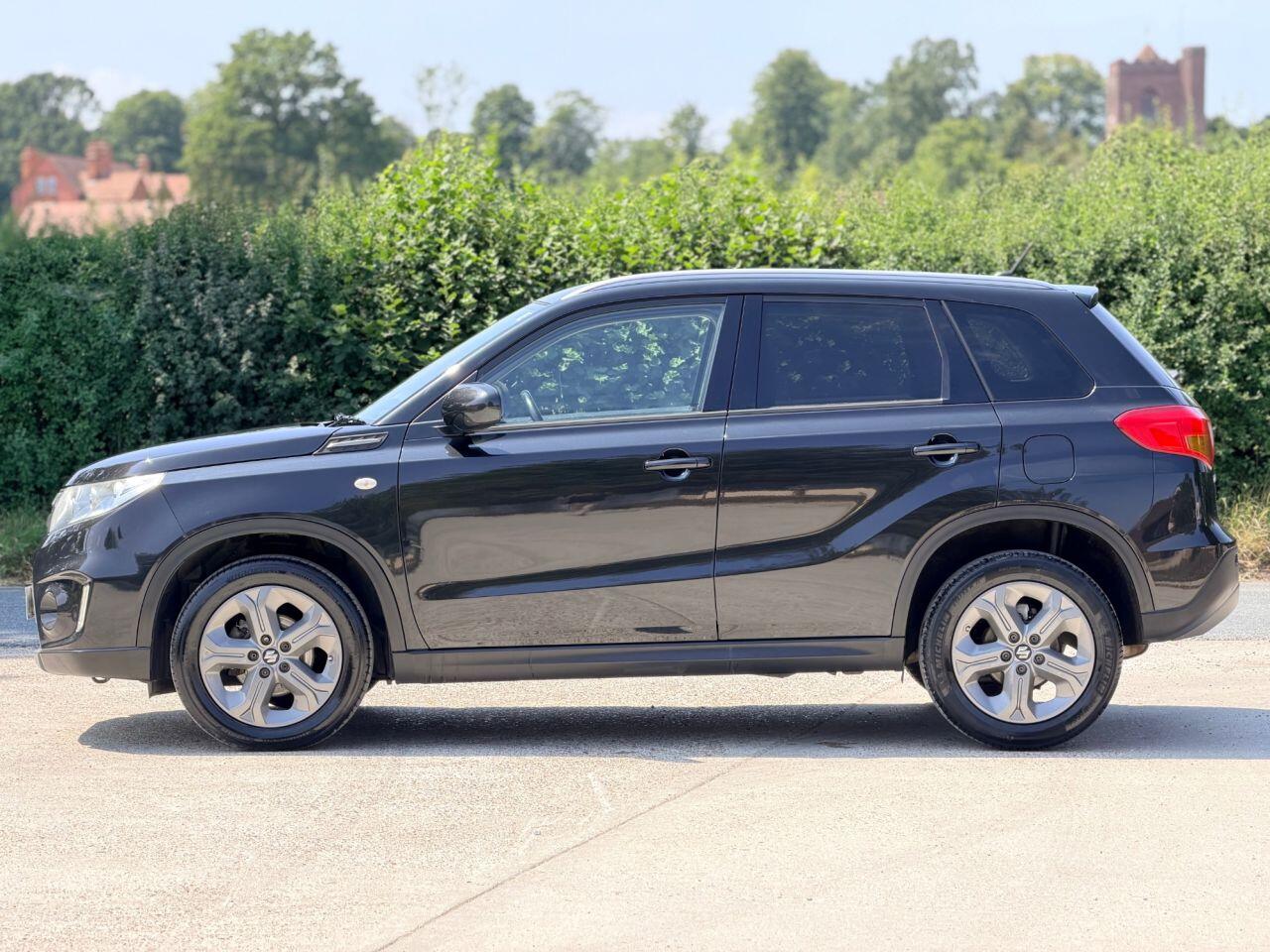 Suzuki Vitara view 8
