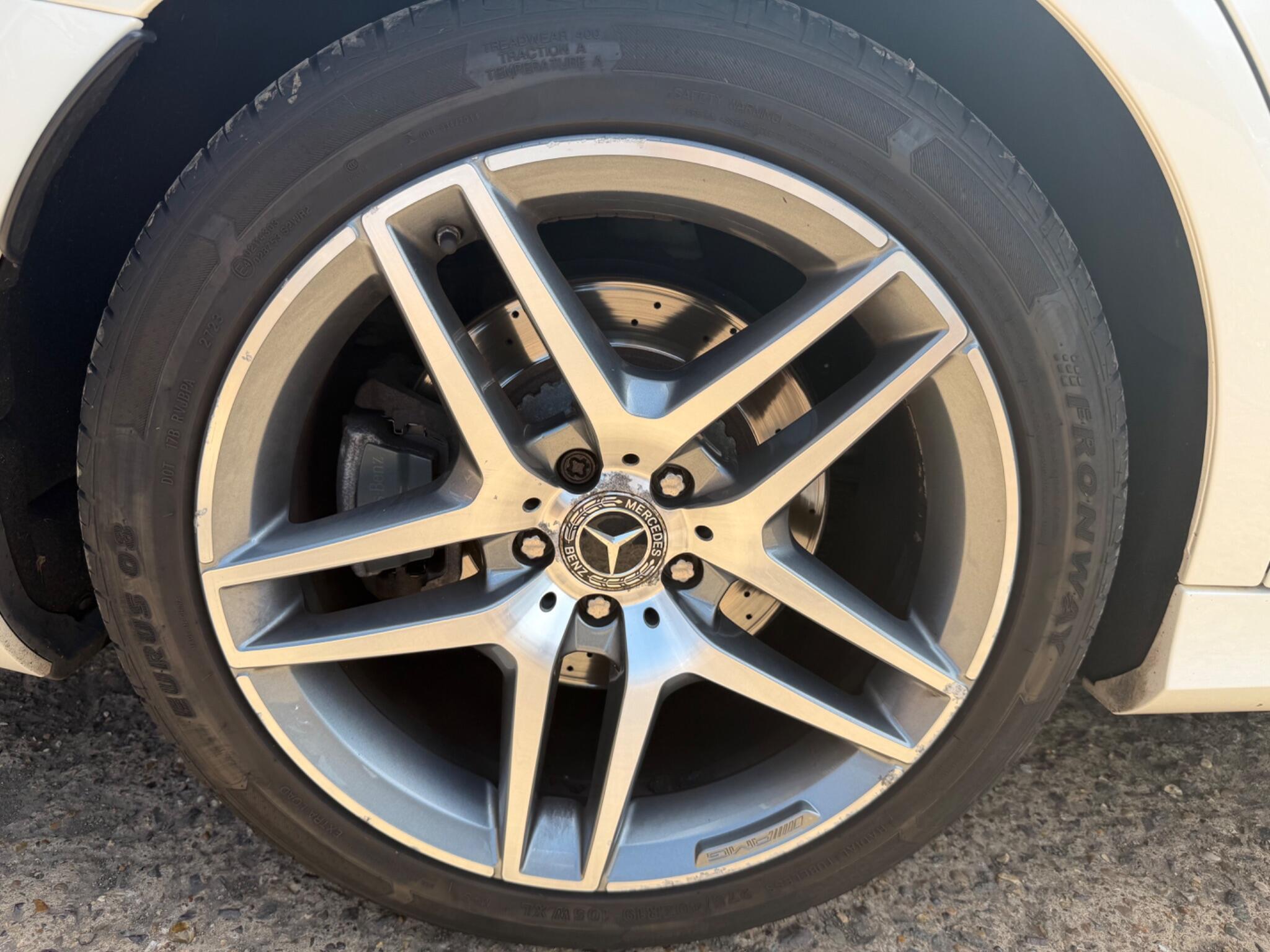 Mercedes-Benz S Class view 43