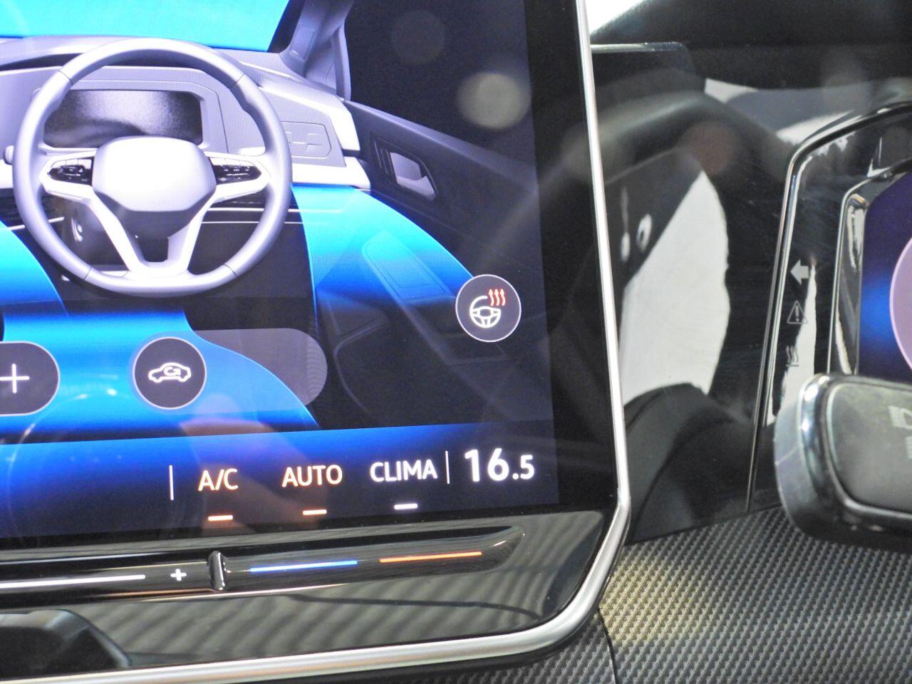 Volkswagen Golf view 51