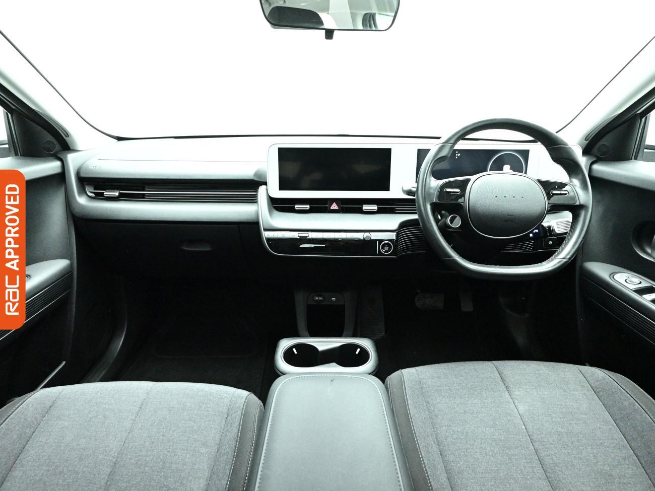 Hyundai Ioniq 5 view 2