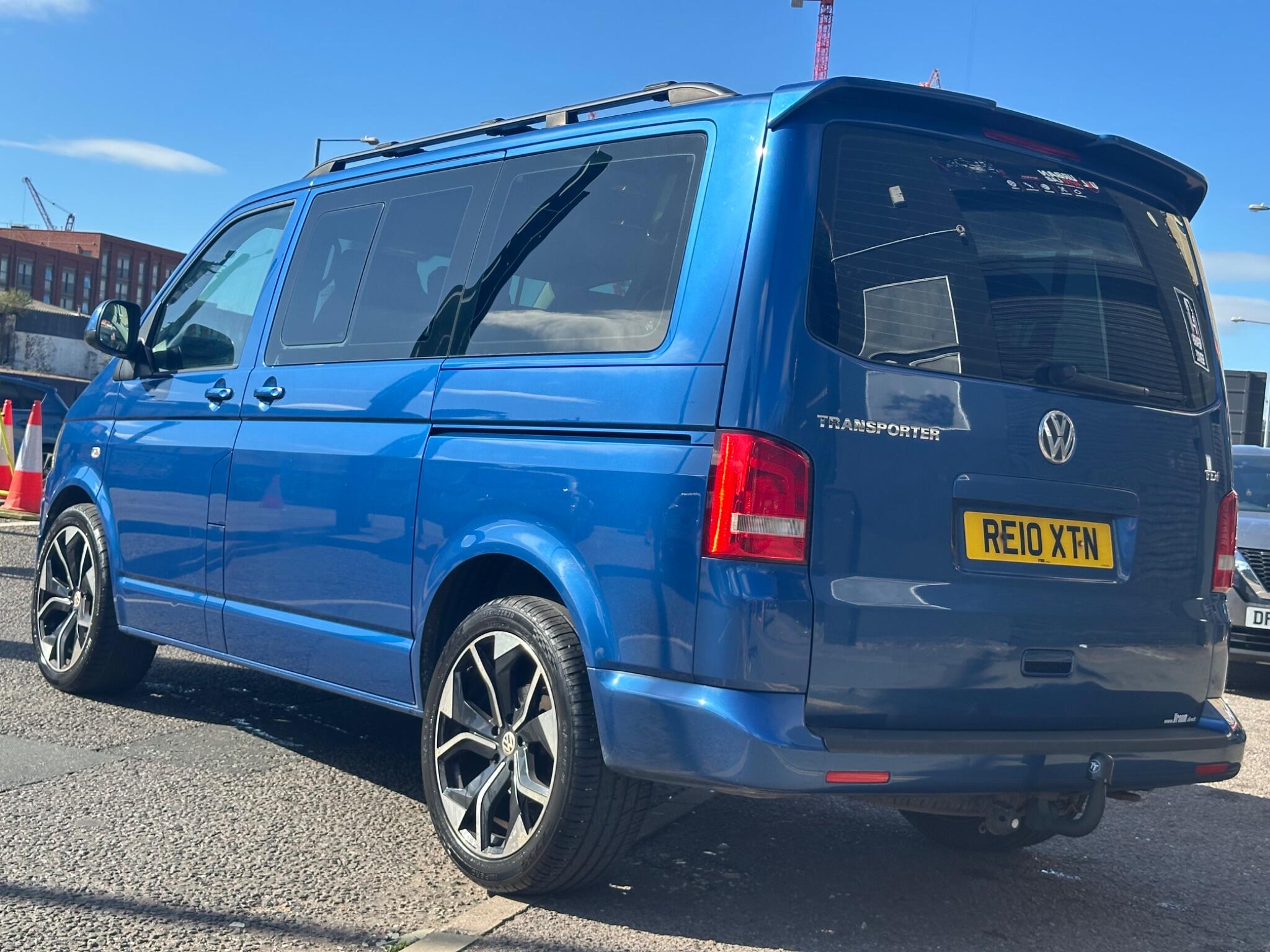Volkswagen Transporter view 36
