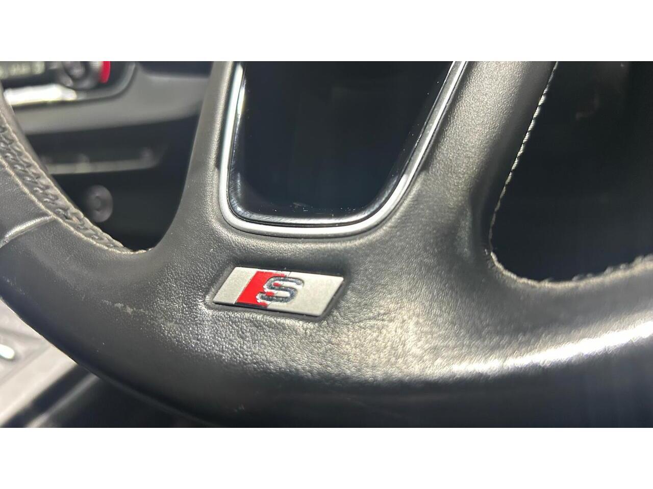 Audi S5 view 31