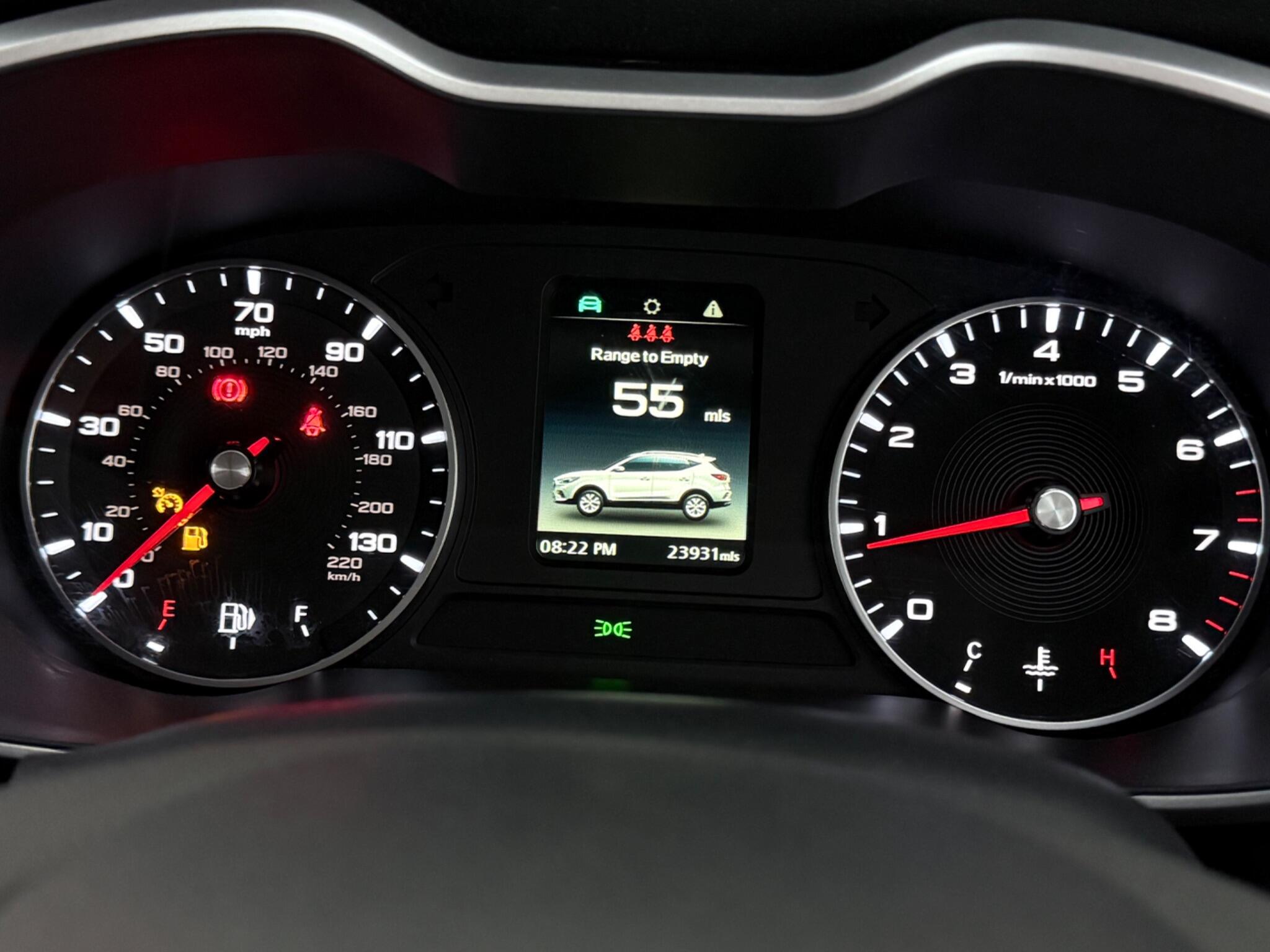 MG ZS view 15