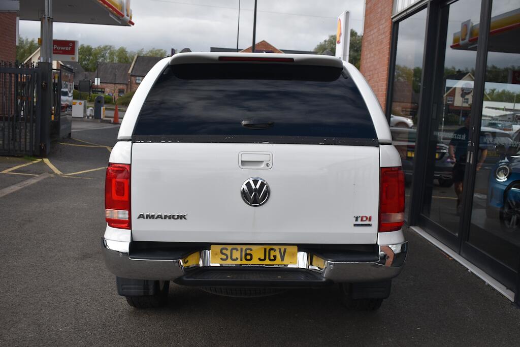 Volkswagen Amarok view 14