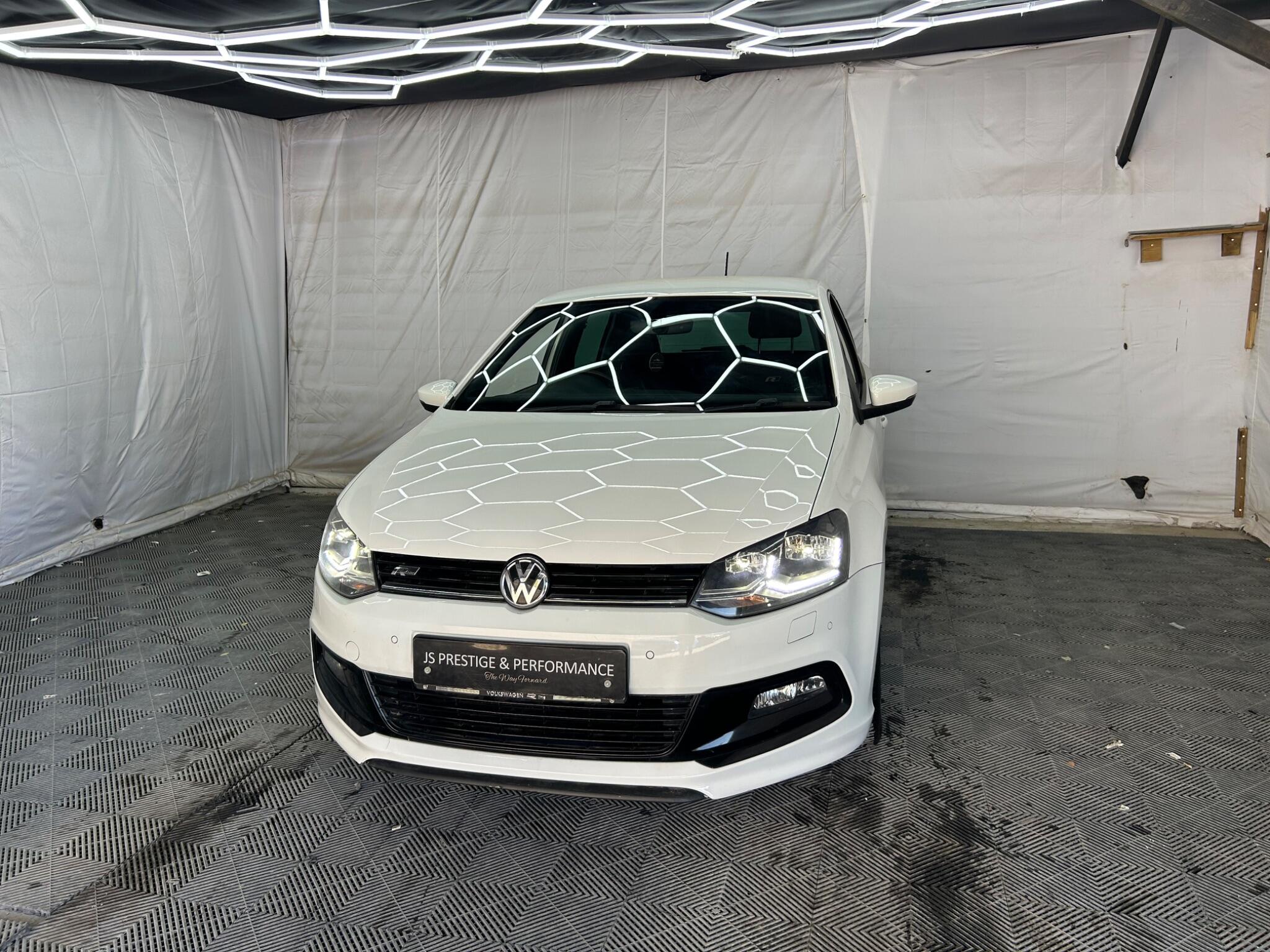 Volkswagen Polo view 6