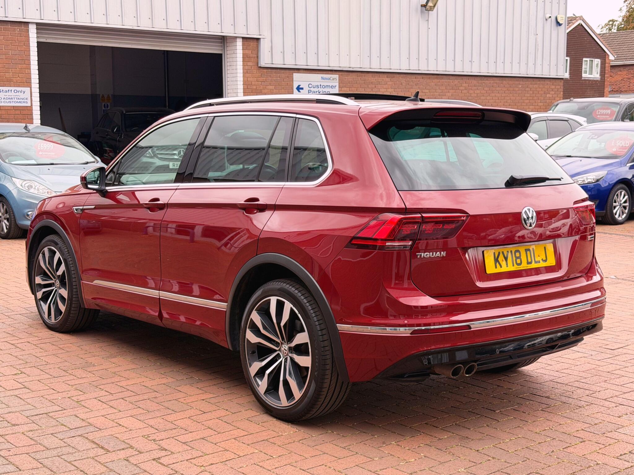 Volkswagen Tiguan view 26