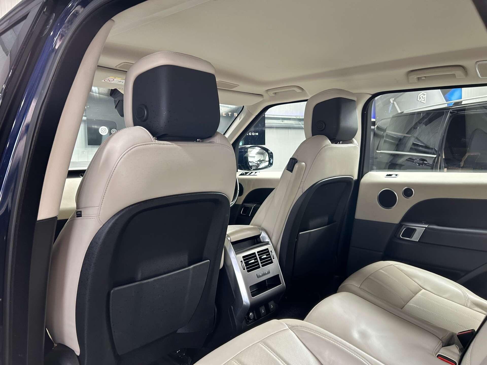Land Rover Range Rover Sport view 28