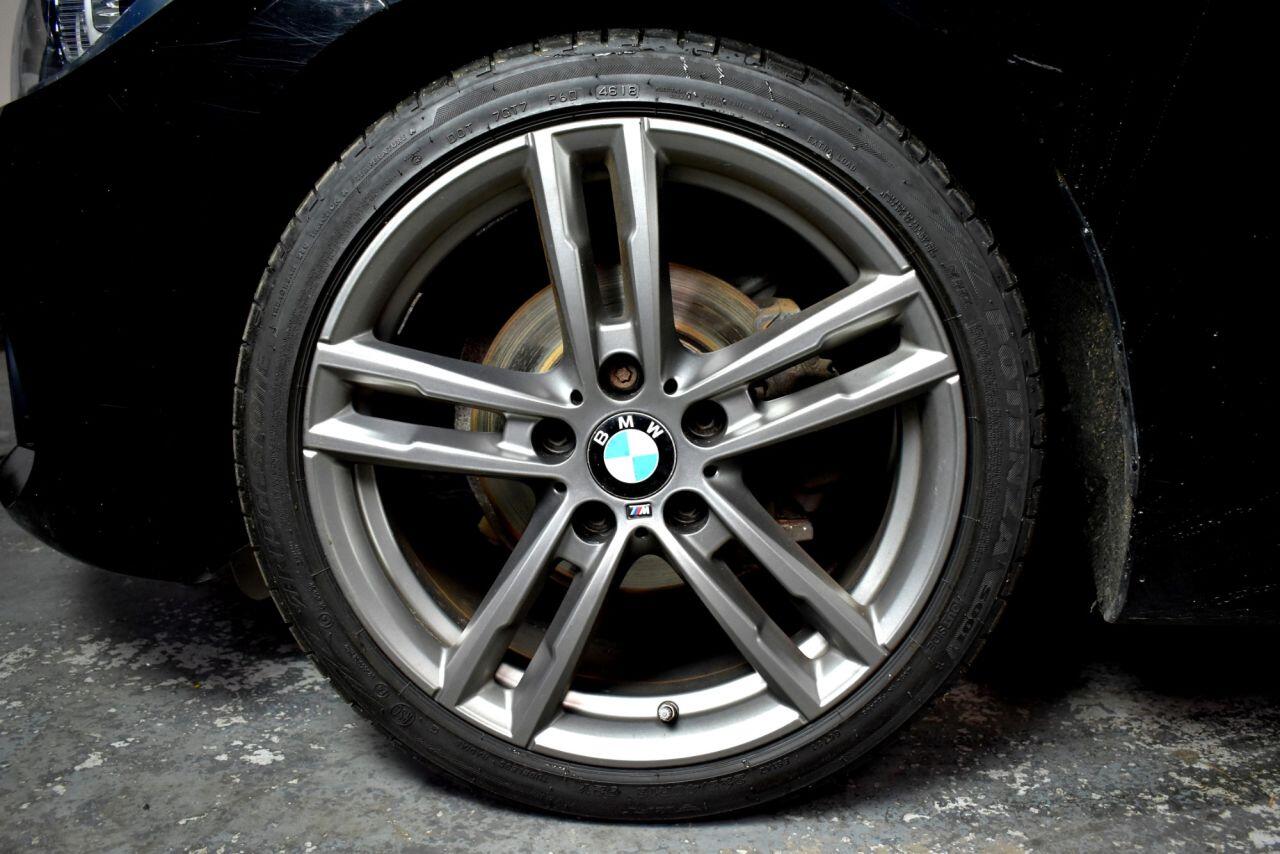 BMW 1 Series view 33