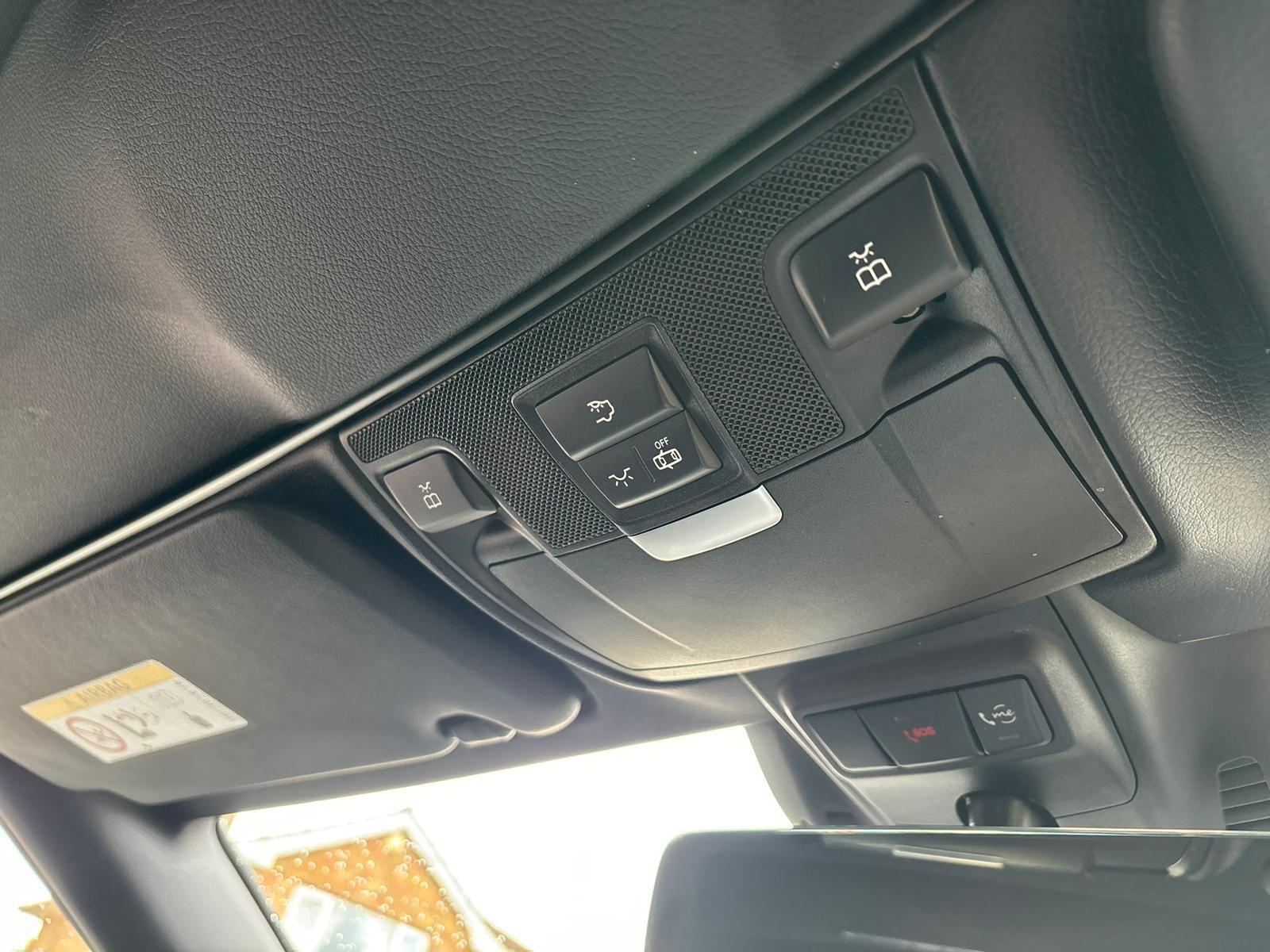 Mercedes-Benz E Class view 33