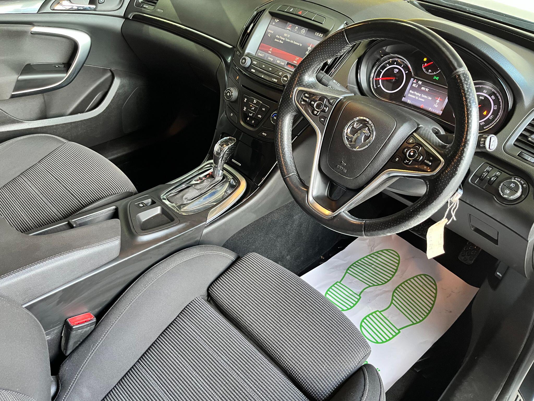 Vauxhall Insignia view 19