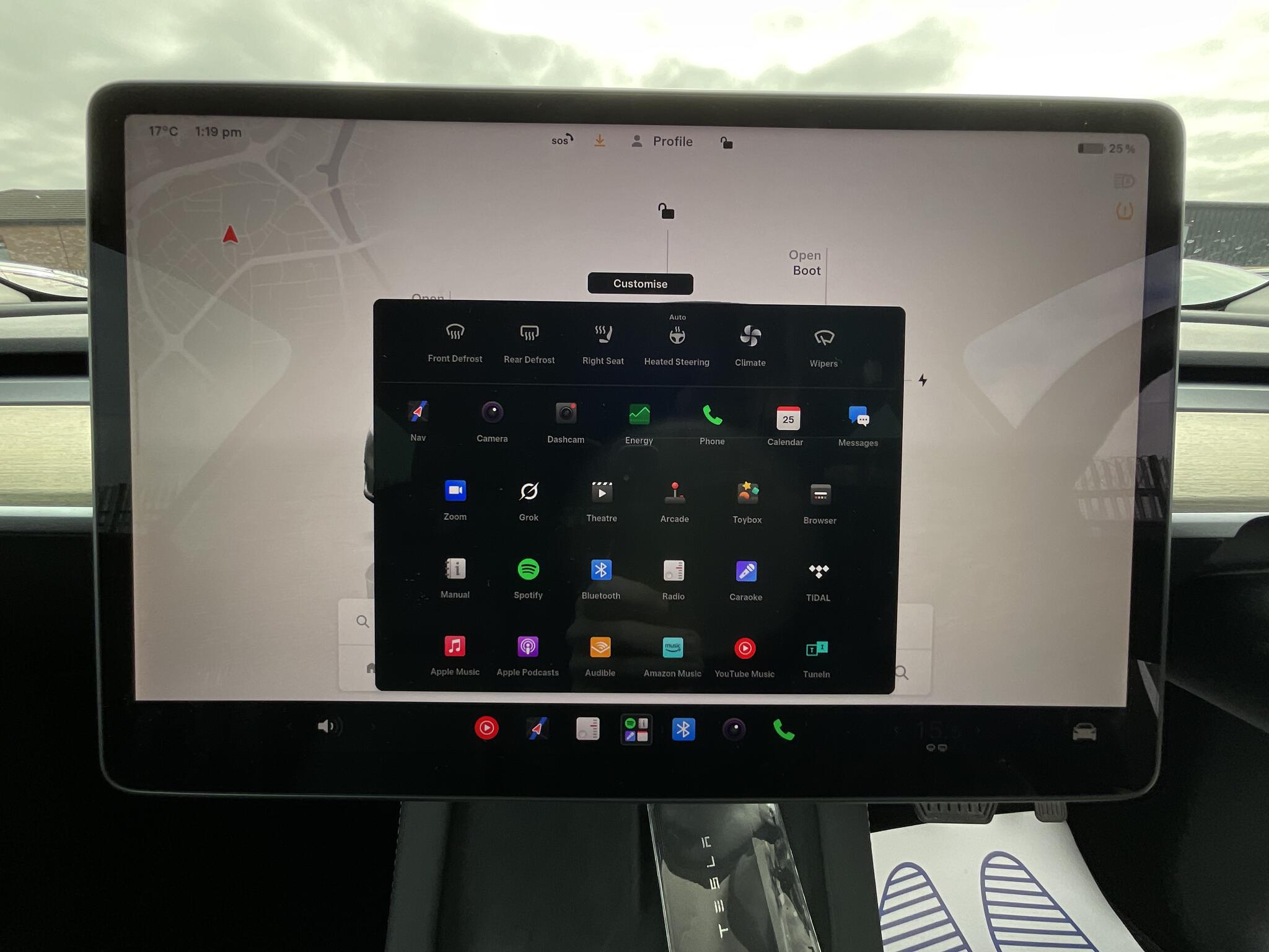 Tesla Model Y view 28