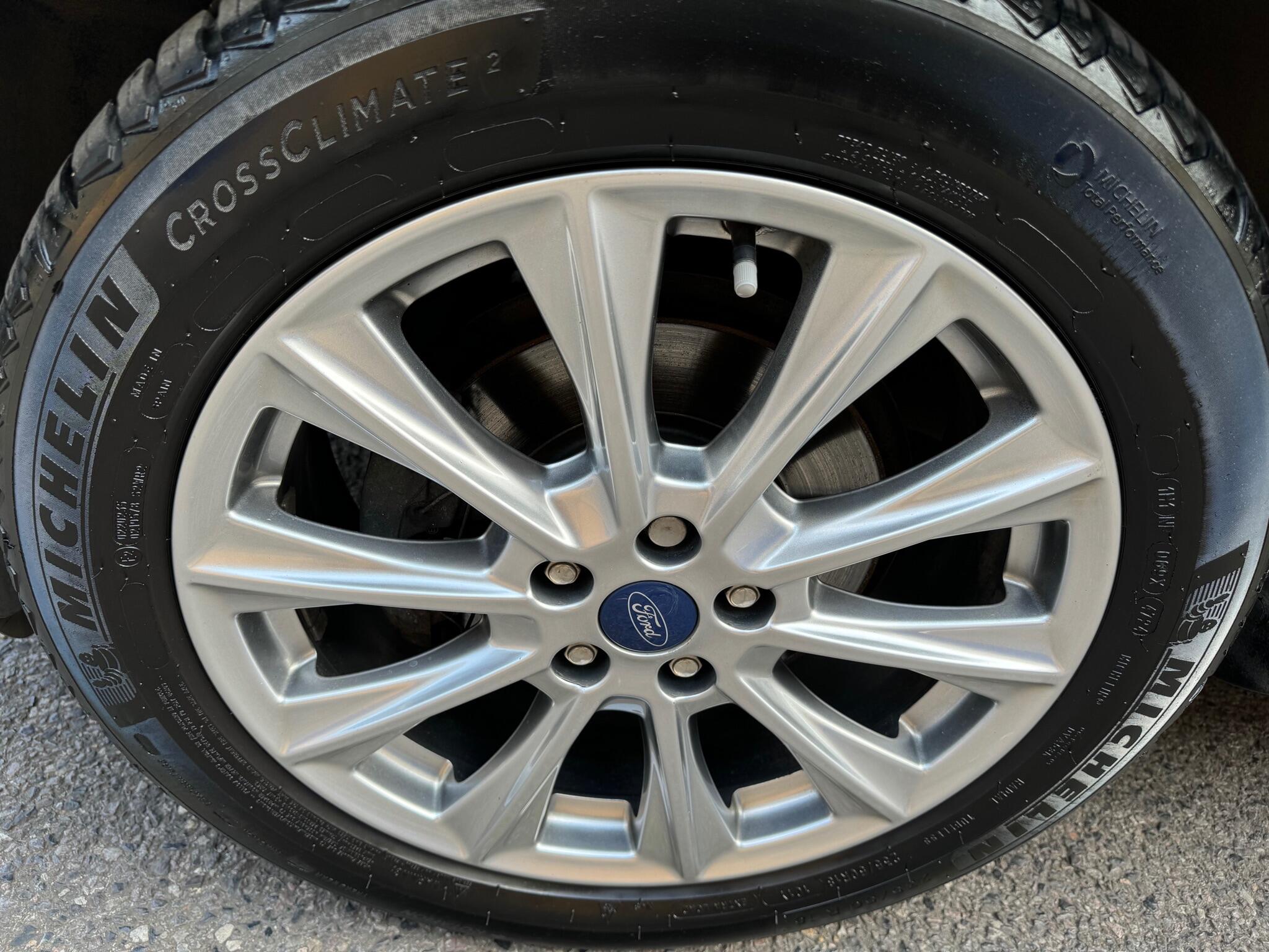 Ford Kuga view 26