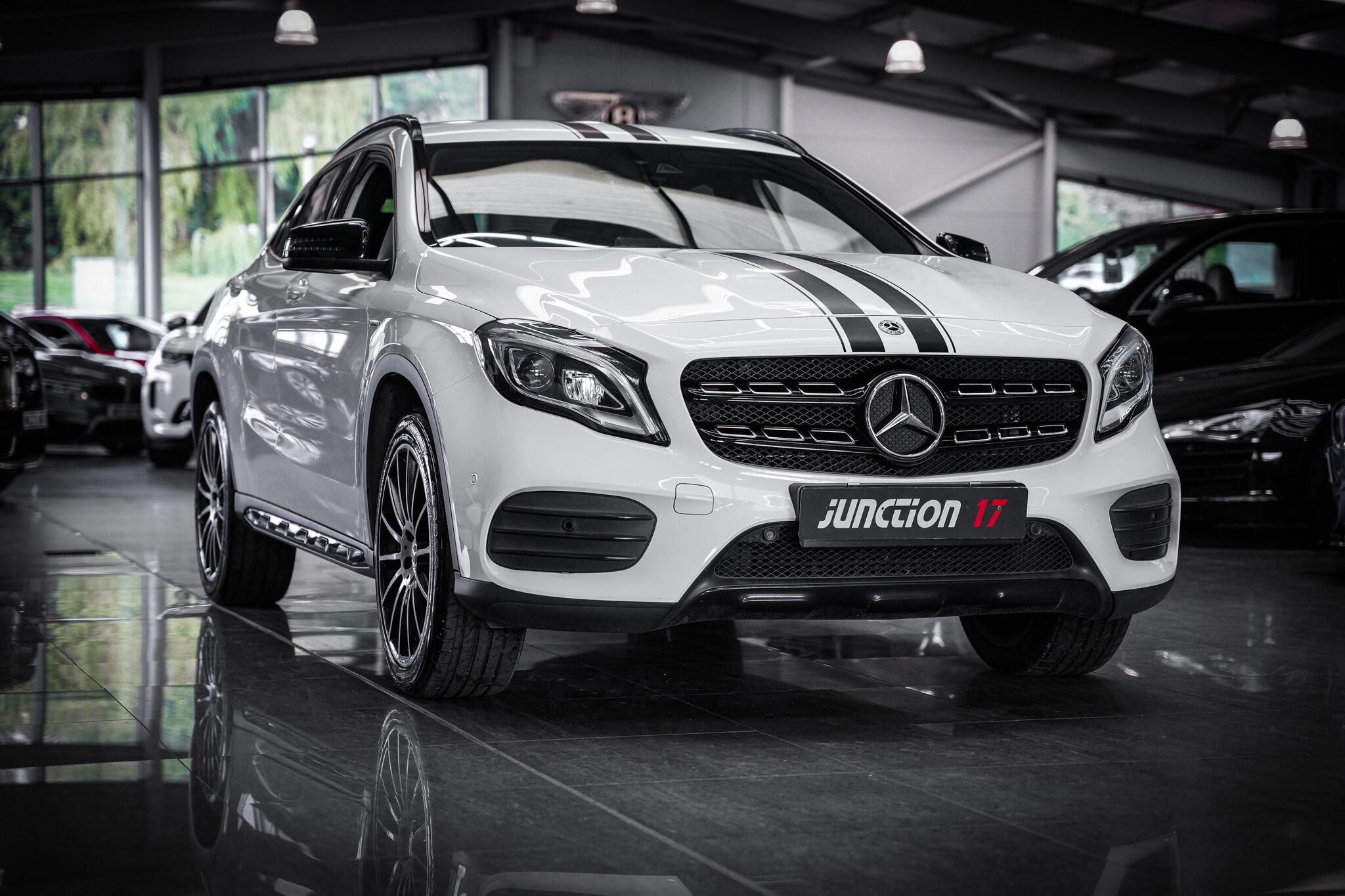 Mercedes-Benz Gla view 10
