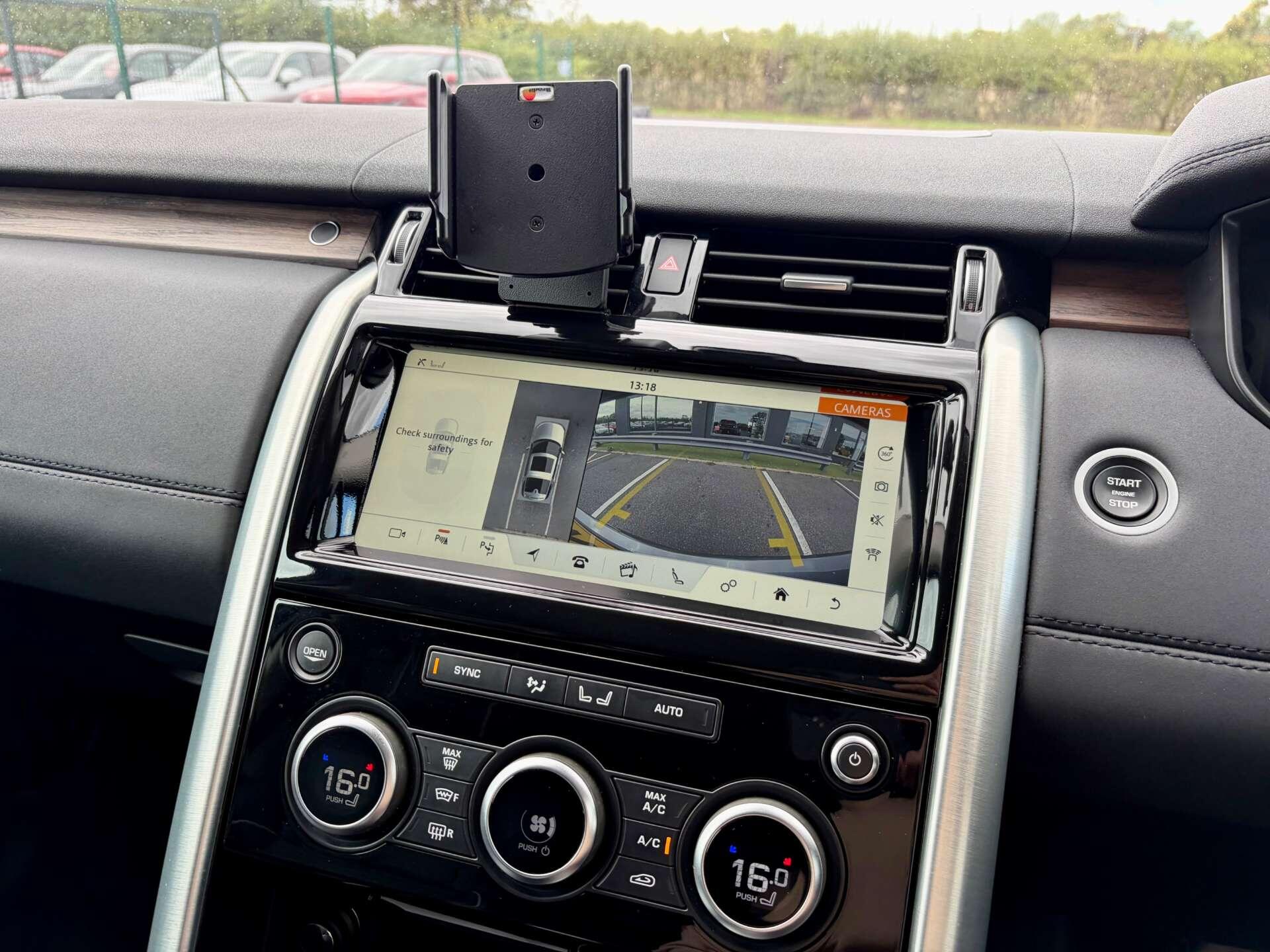Land Rover Discovery 3 view 49