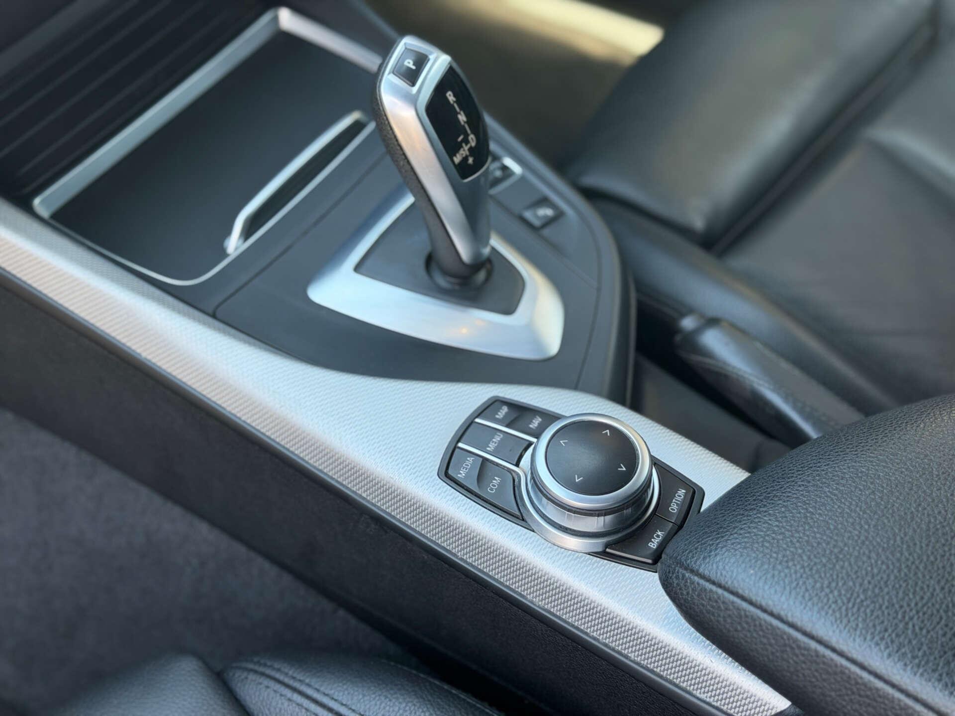 BMW 1 Series view 27