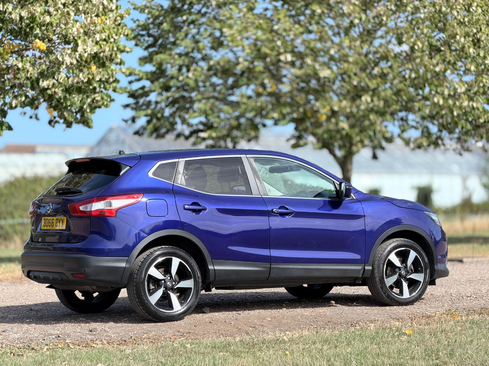 Nissan Qashqai view 6