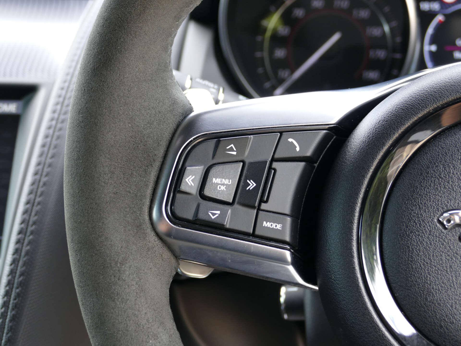 Jaguar F-Type view 45
