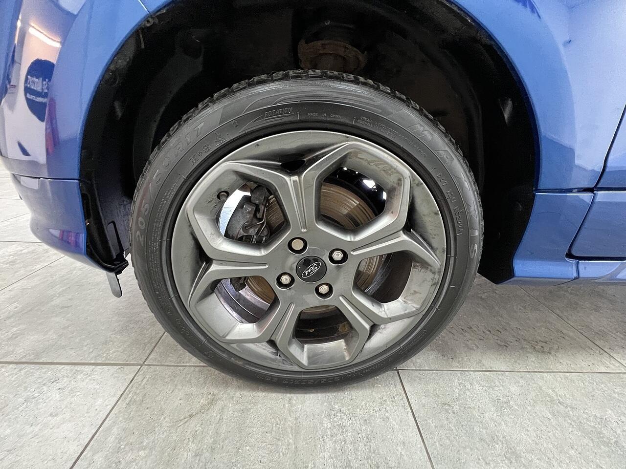 Ford Ecosport view 19