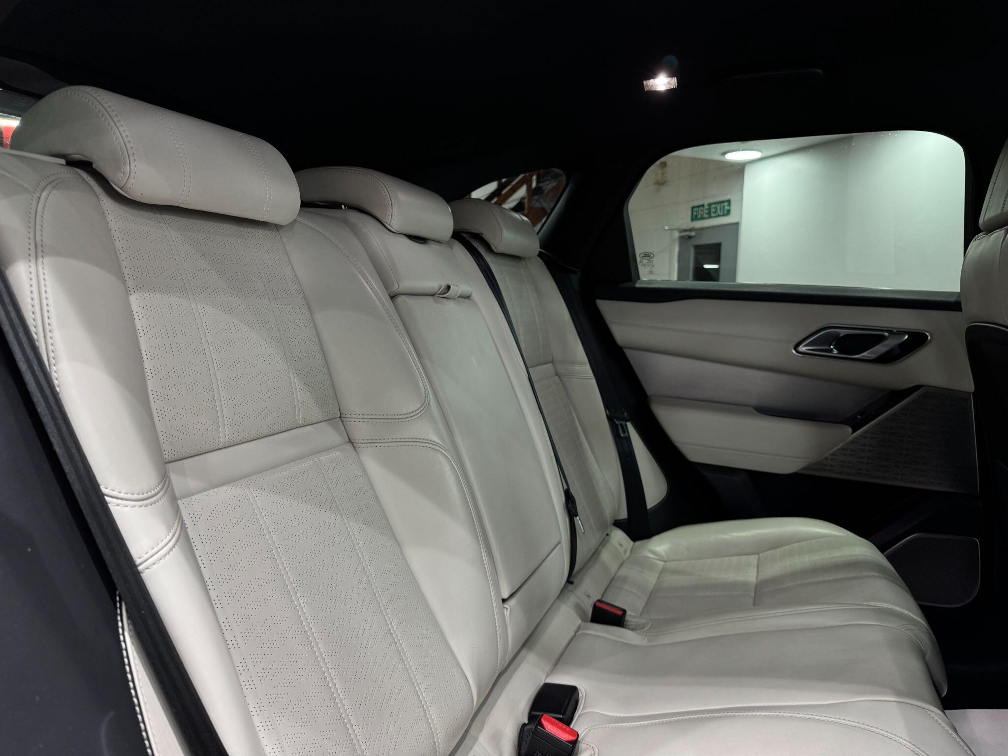 Land Rover Range Rover Velar view 47