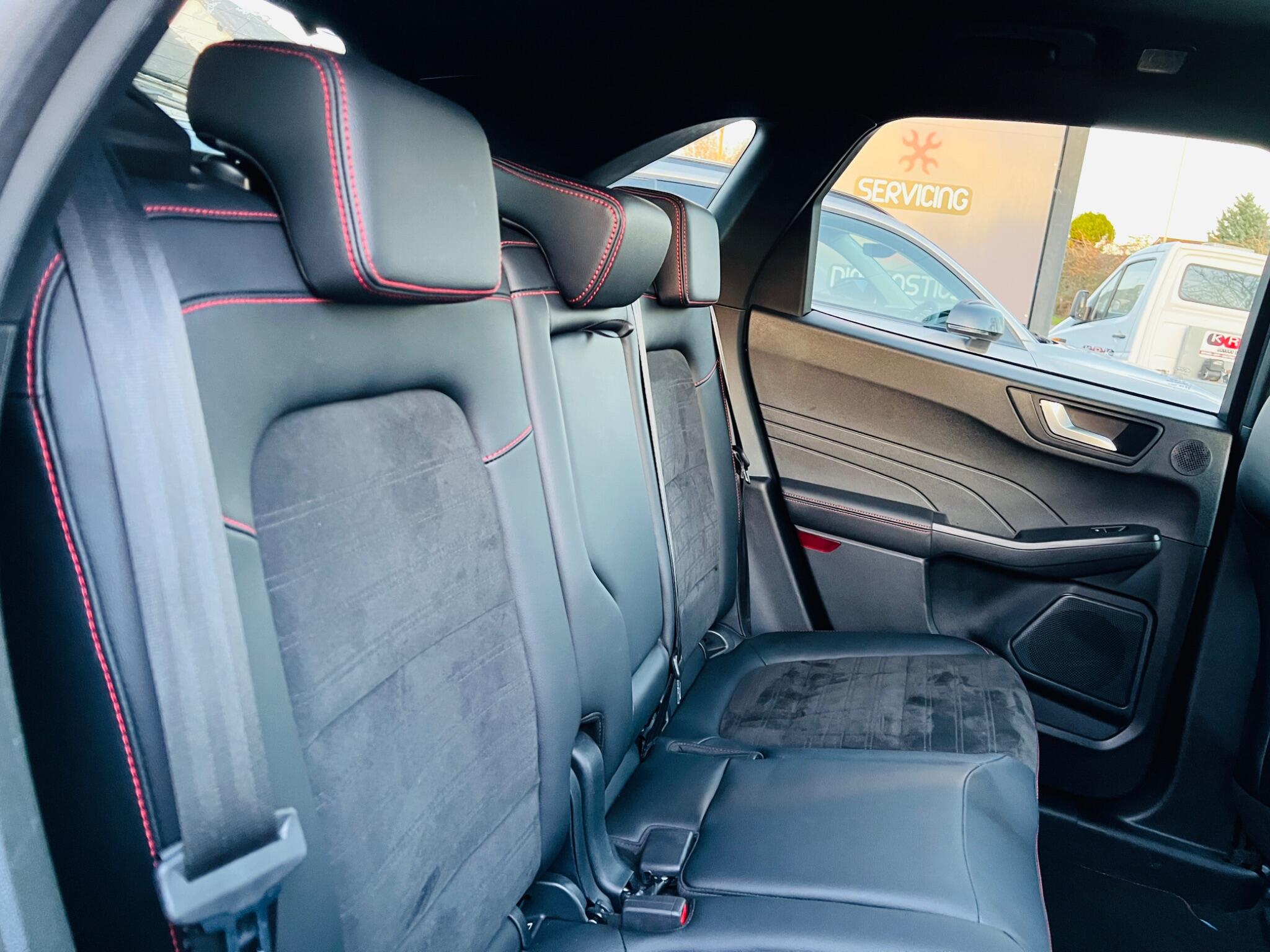 2023 Ford Kuga 2.5 EcoBoost Duratec 14.4kWh ST-Line X CVT Euro 6 (s/s) 5dr • 23,532 miles image 19