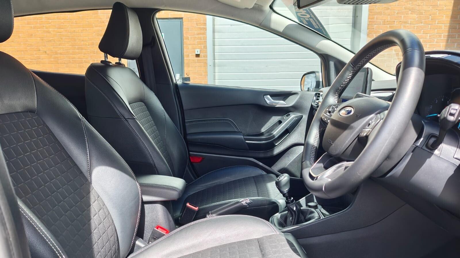 Ford Fiesta view 17