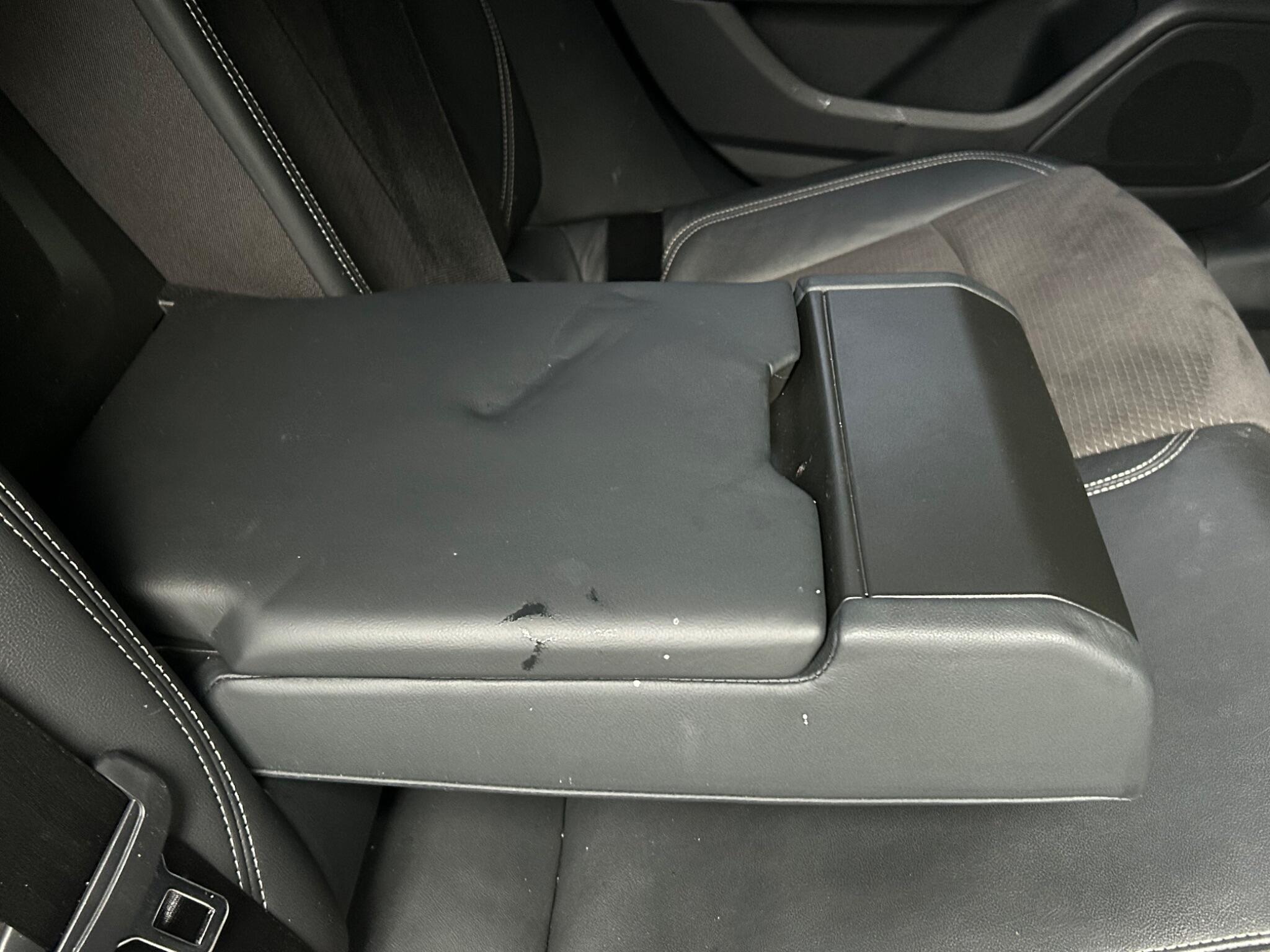 Audi A6 view 60