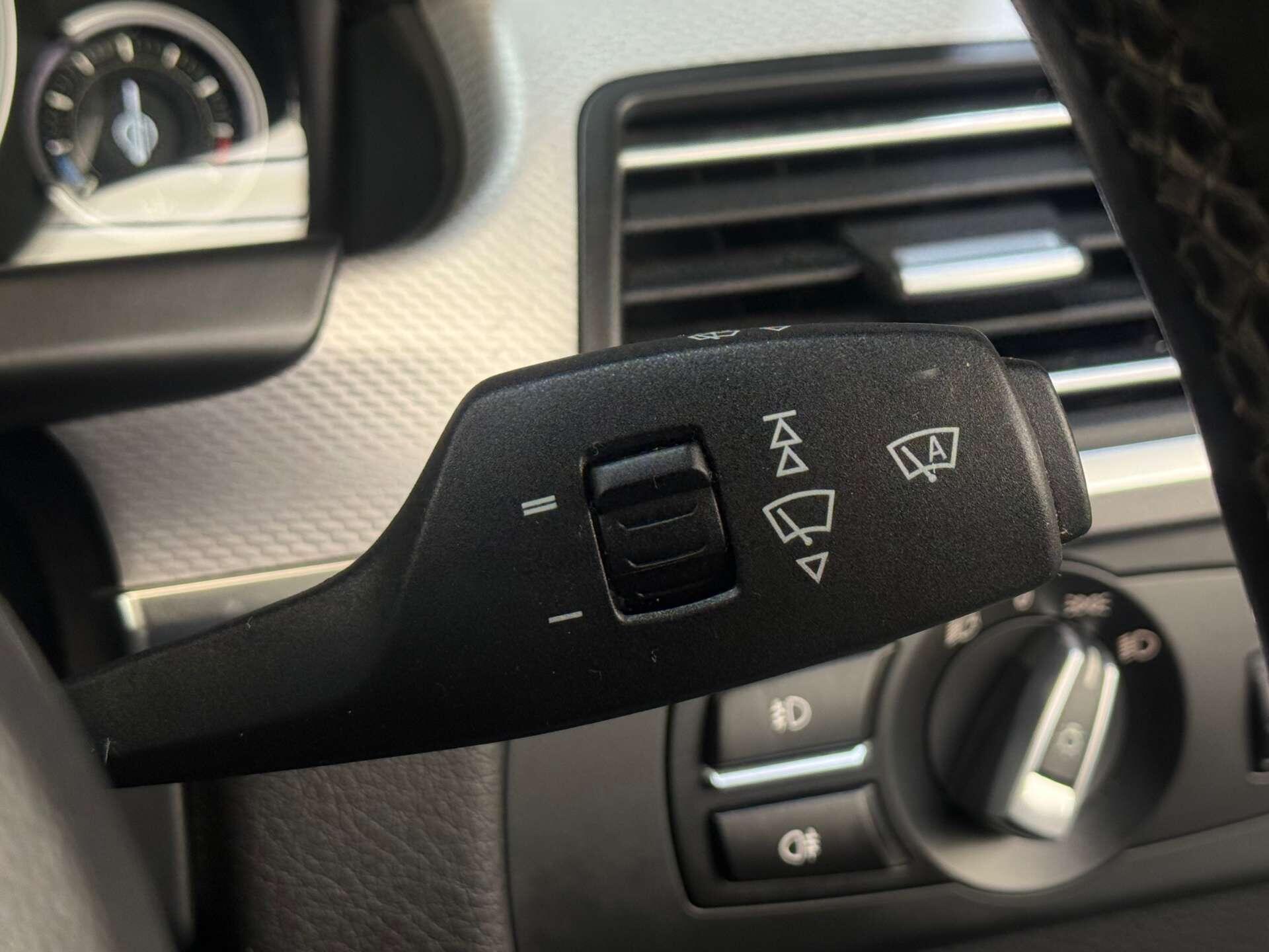 BMW 6 Series view 41