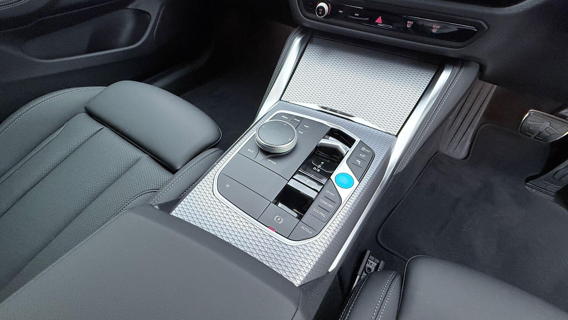 BMW I4 view 10