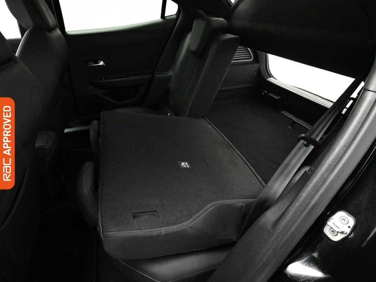 Vauxhall Mokka Electric view 28