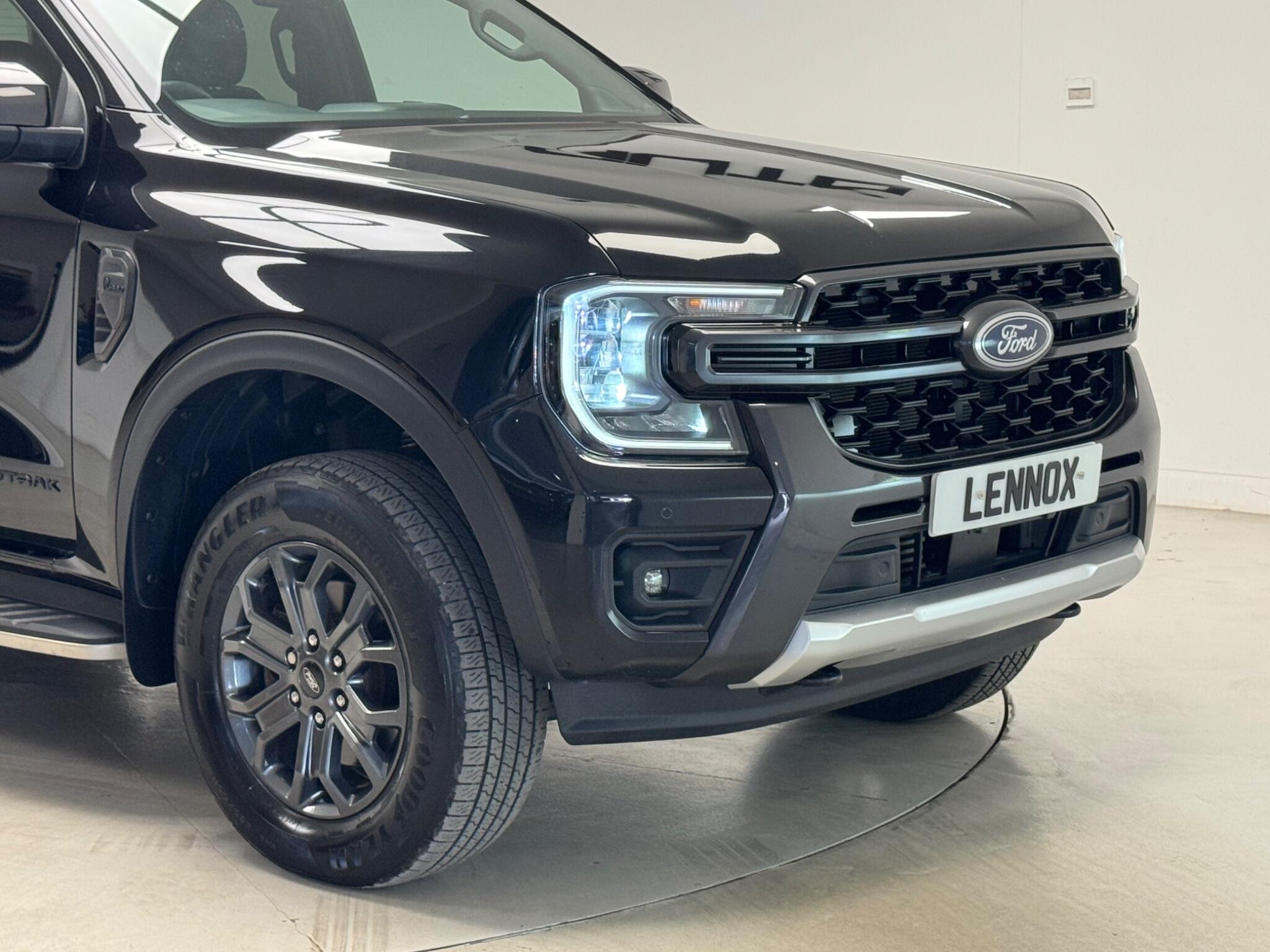 Ford Ranger view 33