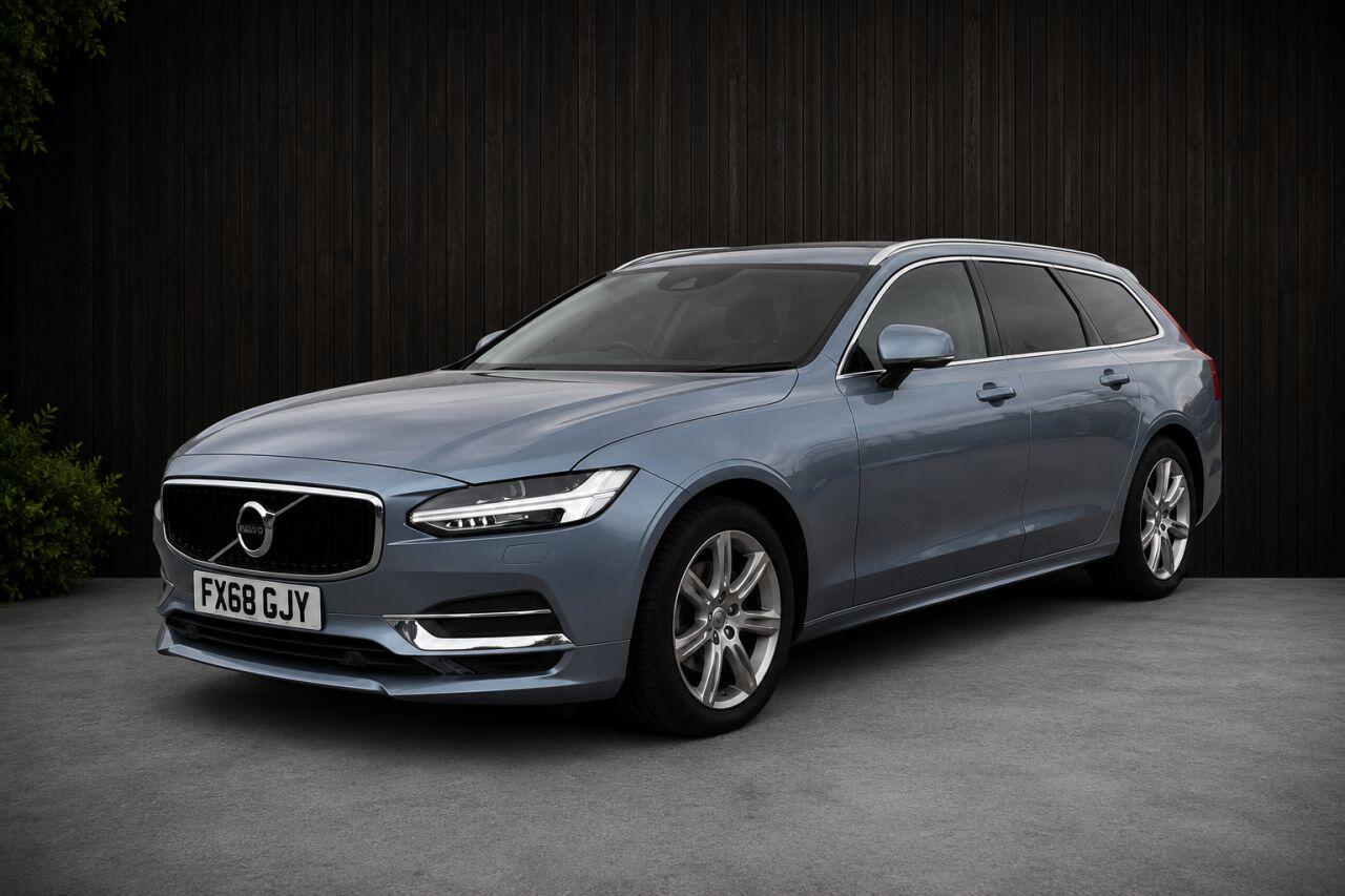 Volvo V90 view 5
