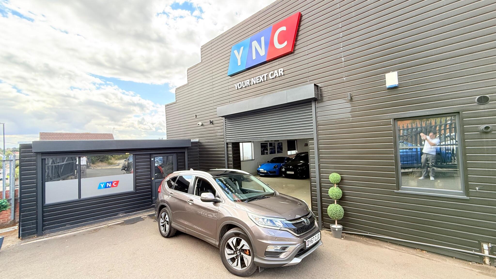 Honda CR-V view 6