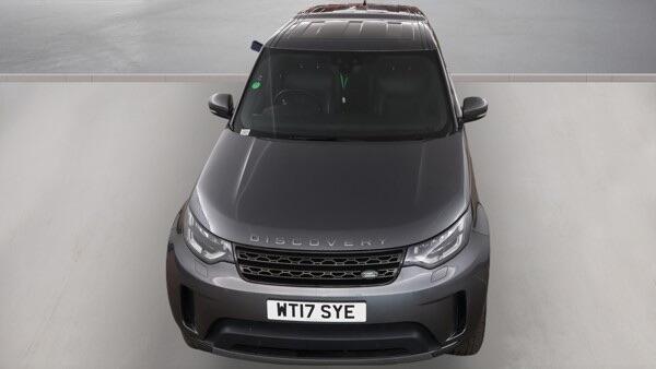 Land Rover Discovery view 12