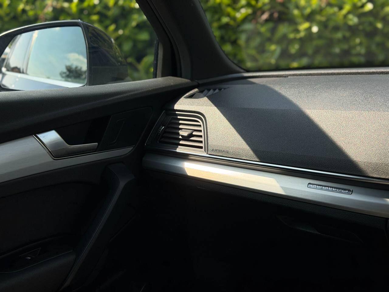 Audi Q5 view 23