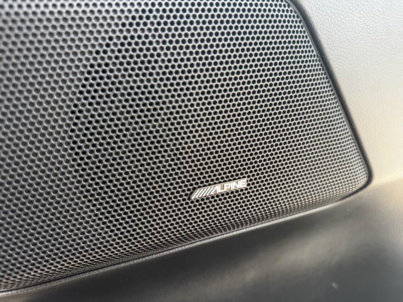 Land Rover Freelander view 32