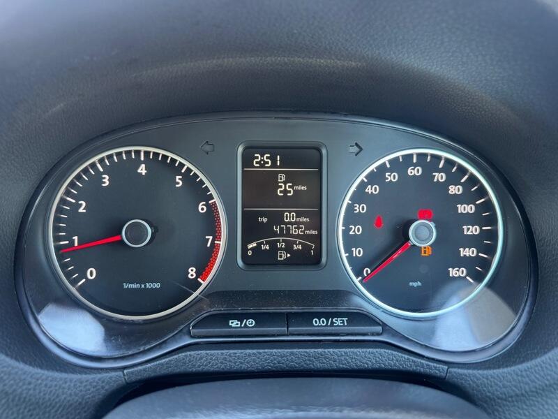 Volkswagen Polo view 17