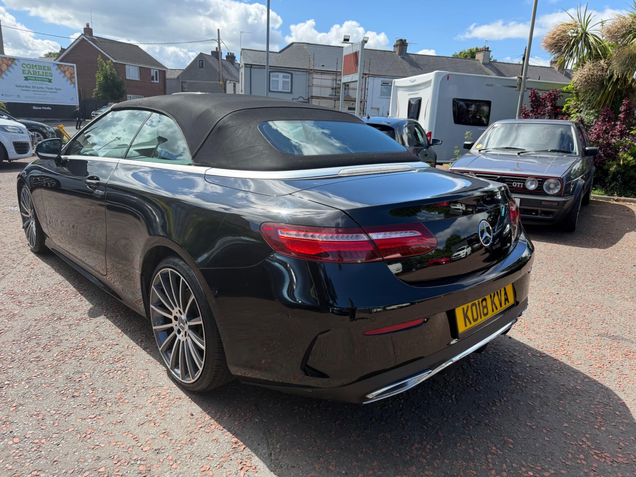 Mercedes-Benz E Class view 5